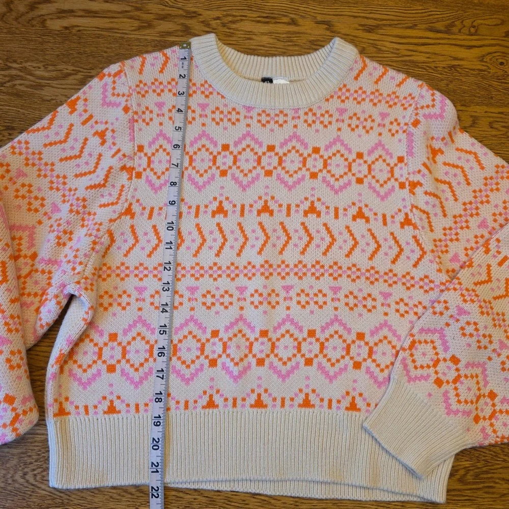 HM Divided Womens M Fair Isle Sweater Pink Orange‎ Geometric Nordic Preppy Cozy